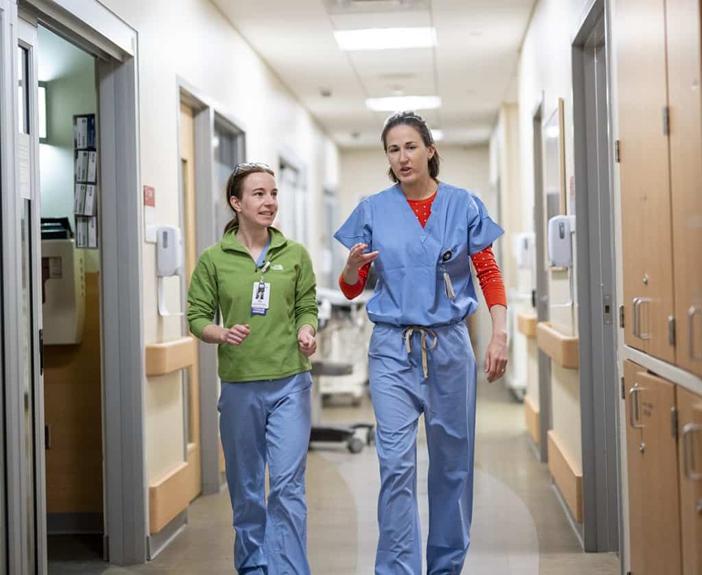 two residents in the emergency room